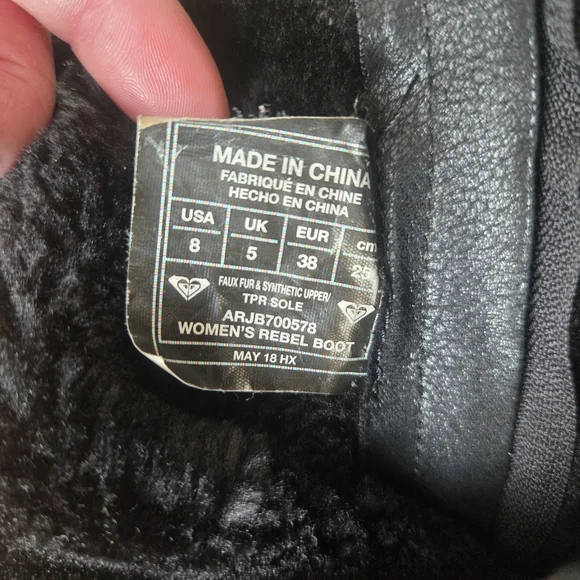 Roxy Black Faux-Suede Shearling Boot - Picture 5 of 6